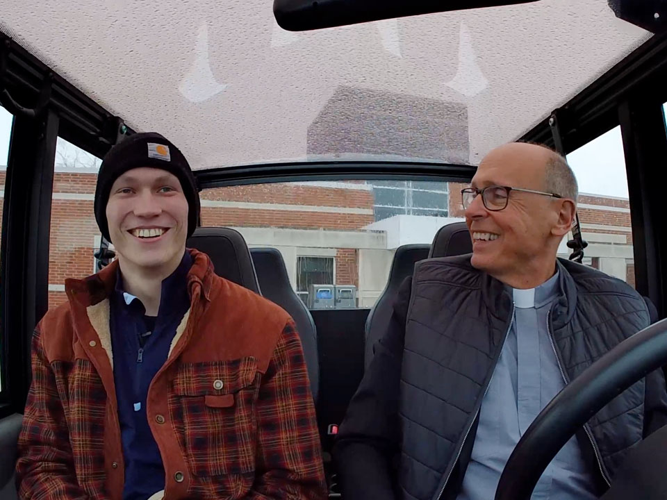 bulldogs in the buggy thumbnail