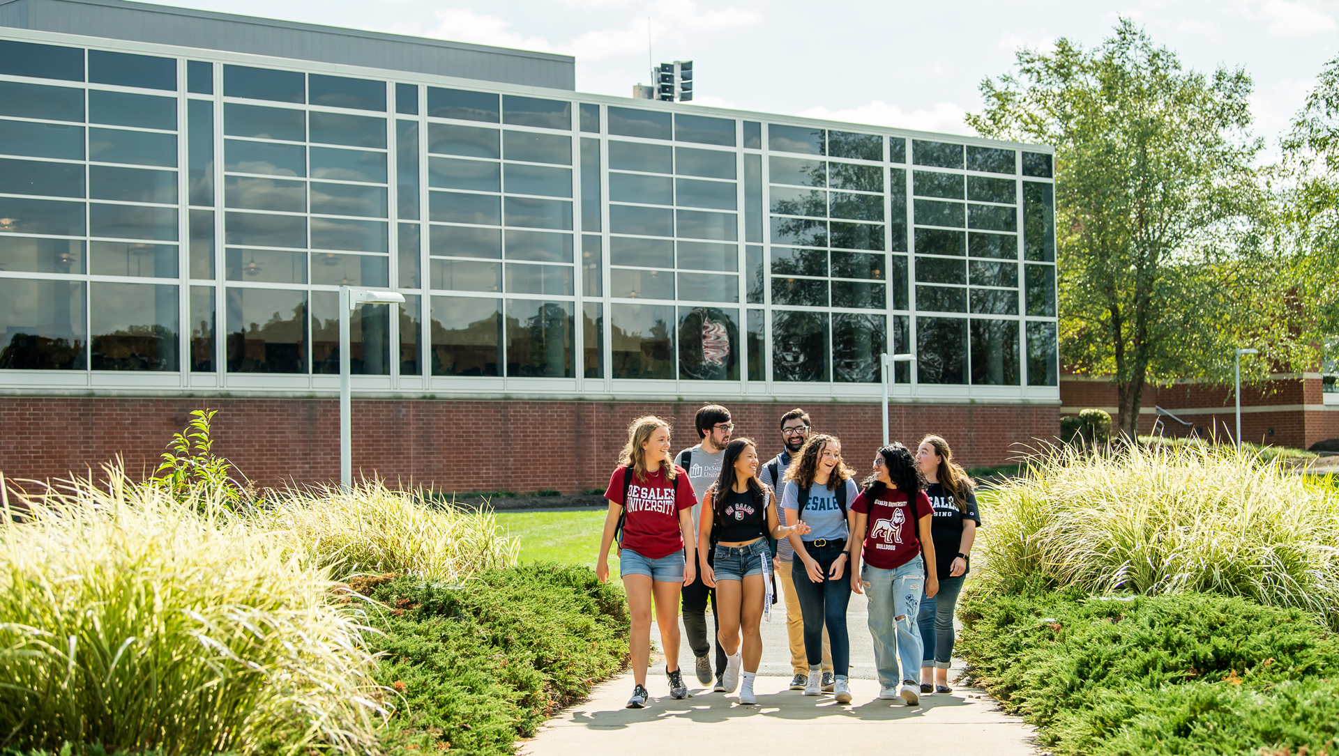 students at the farmhouse