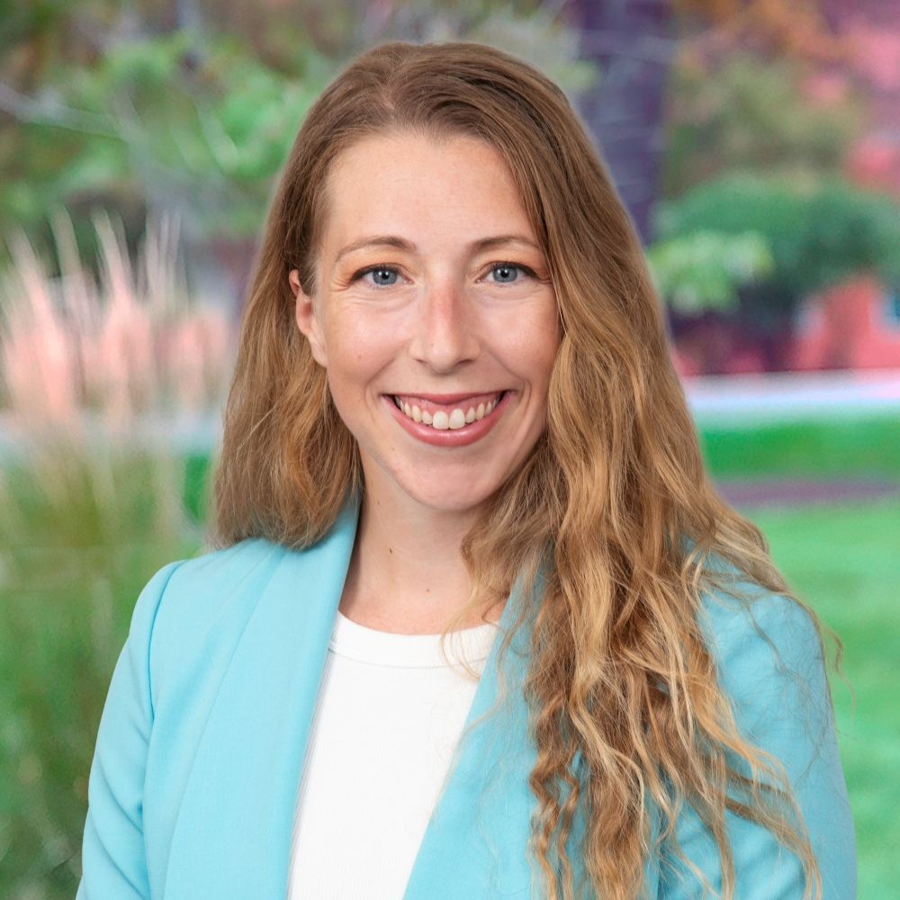 Jessica Watson's headshot