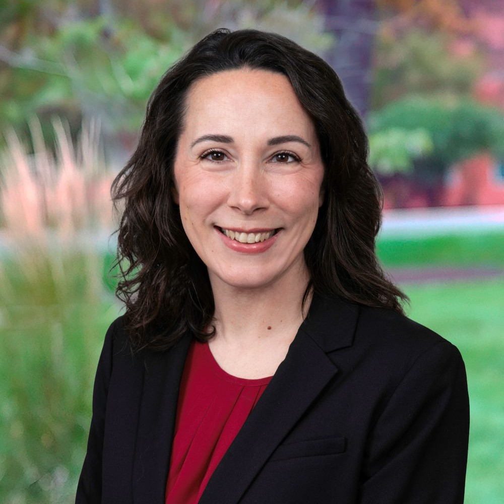 Rachel Warden's headshot