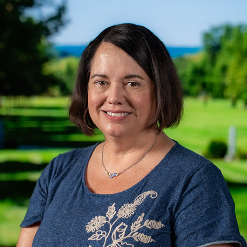 Tama Senick's headshot