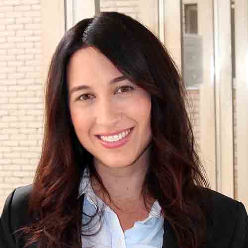 Rebecca Righi's headshot
